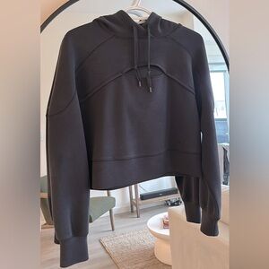 Lululemon Get Centred Cropped Hoodie in size 6